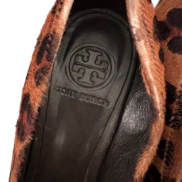 Tory Burch Sophie Wood Wedge Calf Hair Animal Print Heels 9 - Picture 5 of 11